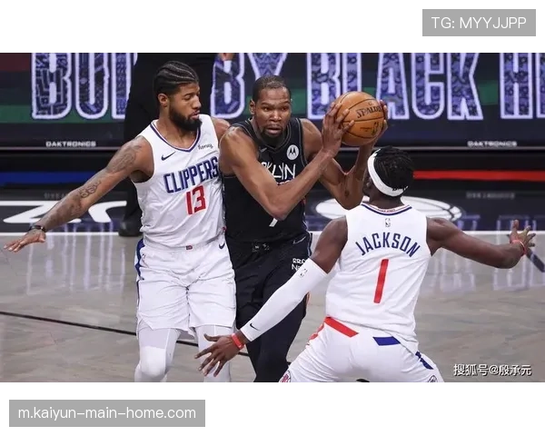 快船末节崩盘暴露短板 缺少组织核心难以维系体系